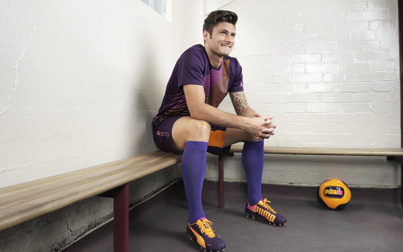 西班牙U21青年军公布十一月集训阵容，莫斯克拉领衔新星闪耀